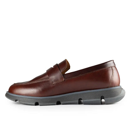 Olmo Estilo Penny Loafer Coñac x Negro
