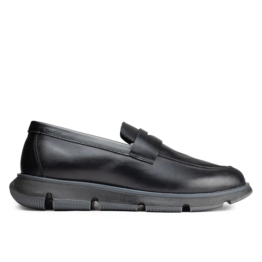 Olmo Estilo Penny Loafer Negro