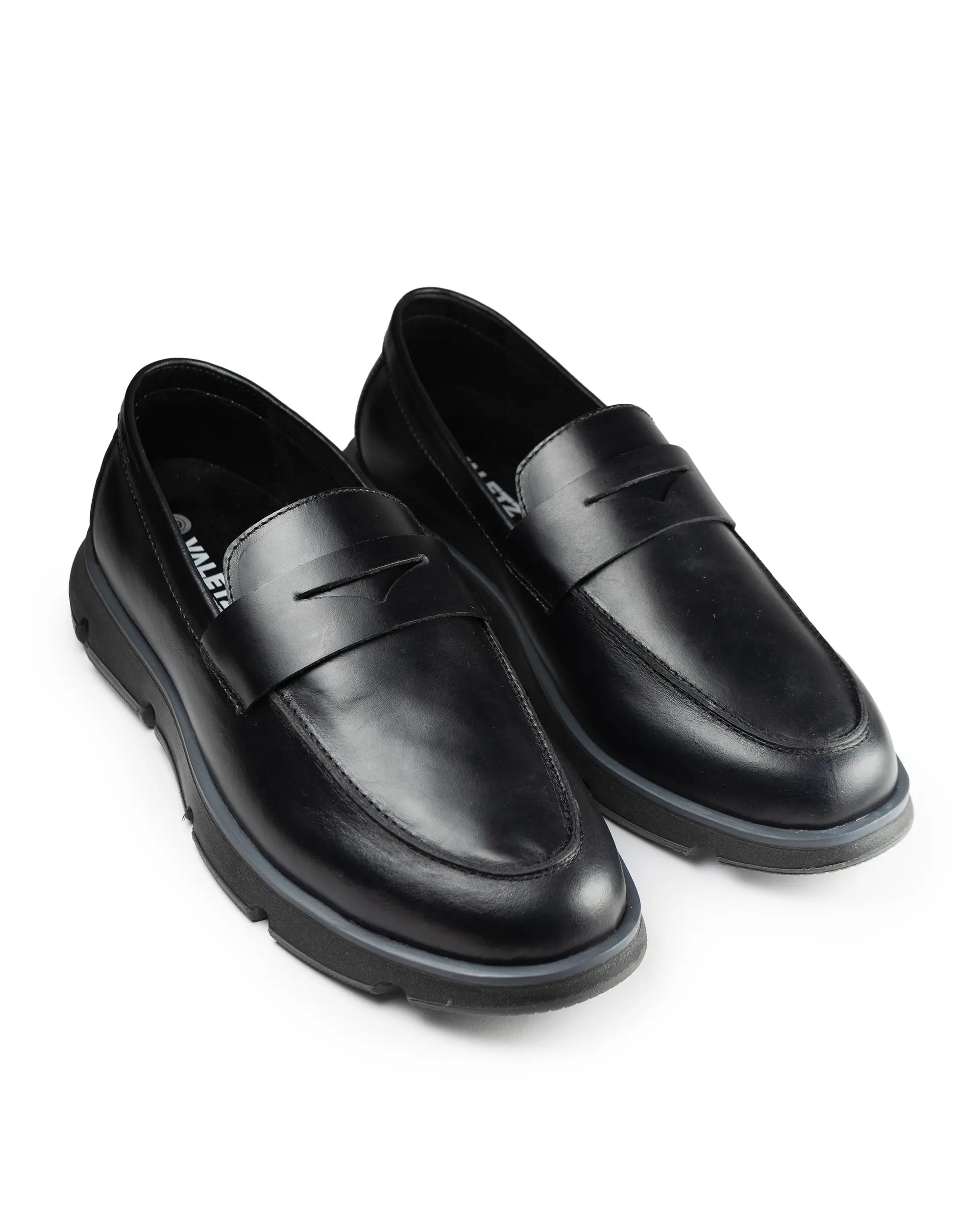 Olmo Estilo Penny Loafer Negro - vista lateral zapato artesanal Valetz