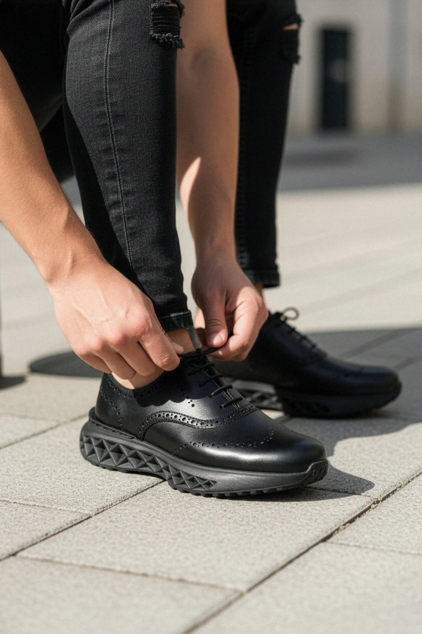 UltraLiv Oxford Black