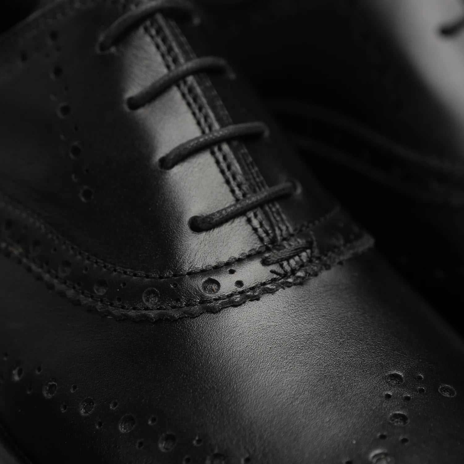 UltraLiv Oxford Black