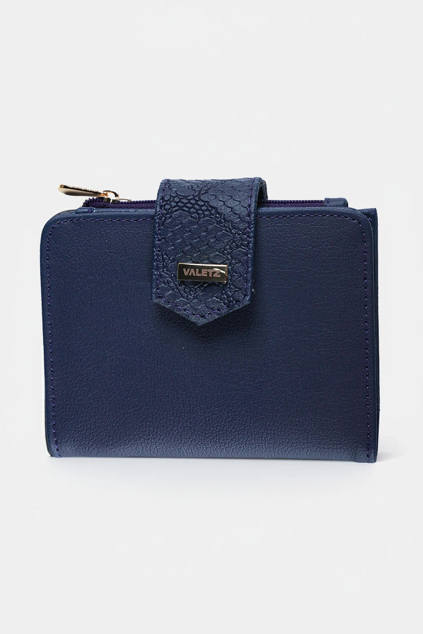 Billetera de cuero azul para mujer marca Valetz con múltiples compartimentos interiores y cierre de seguridad.