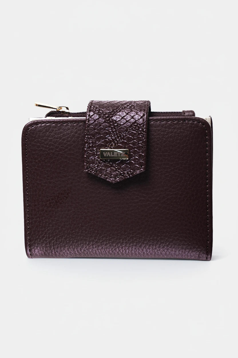 Billetera de cuero para mujer color café con múltiples compartimentos, marca Valetz.